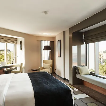 Gezi Bosphorus, Istanbul, A Member Of Design Stambuł